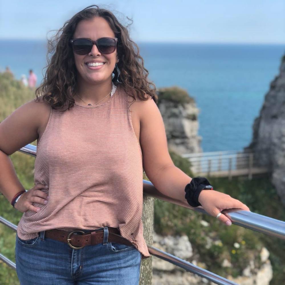 Meet your Posher, Emily